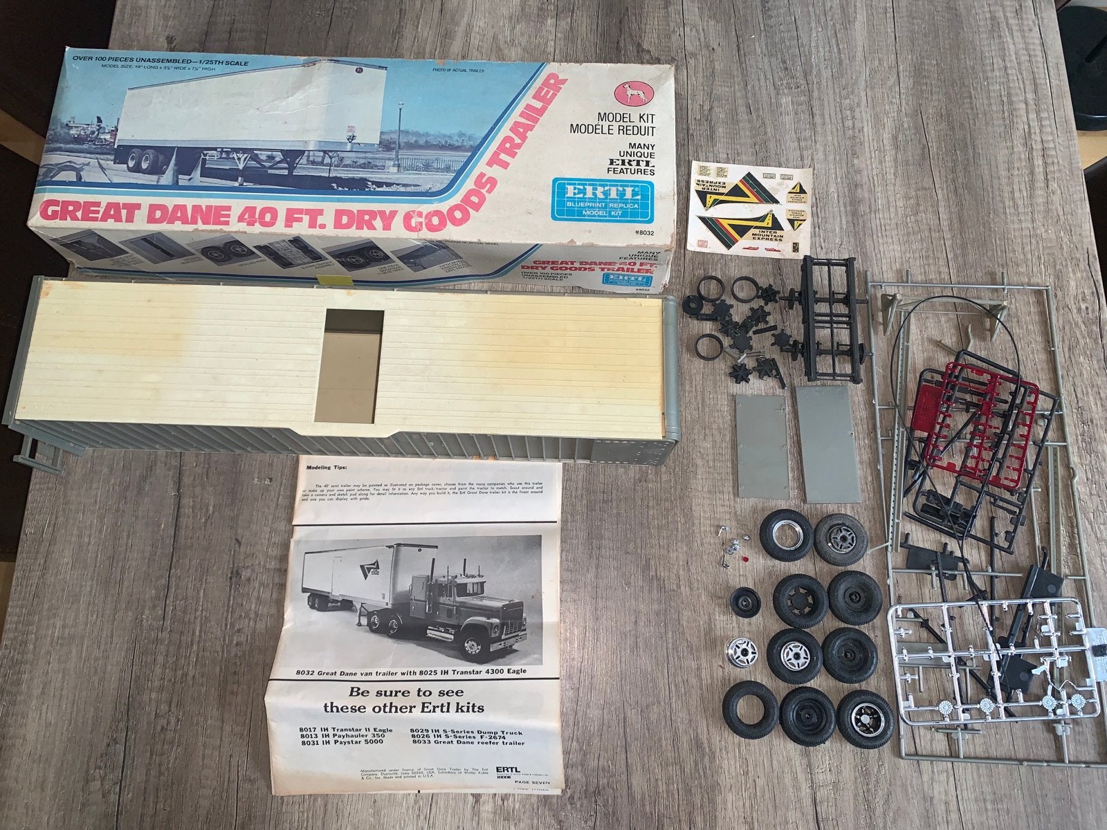 ERTL Great Dane 40 ft. Dry Goods Trailer Model Kit, Overige merken, Gebruikt, 1:32 tot 1:50, Ophalen of Verzenden