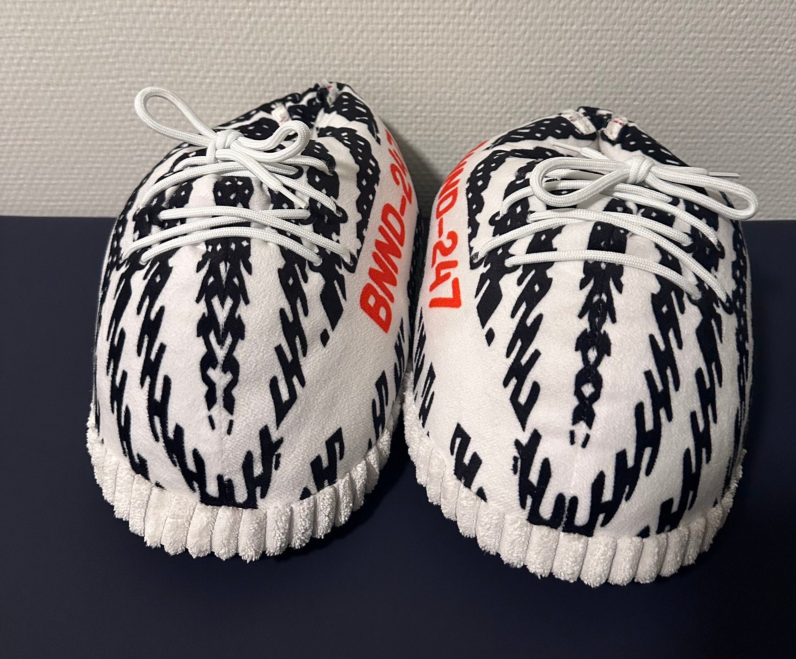 Yeezy schoen pantoffels, Verzenden, Zwart, Pantoffels of Sloffen
