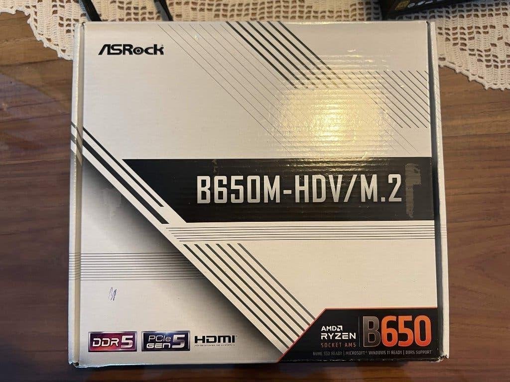 ASRock B650M-H/M.2, Computers en Software, Moederborden, Ophalen, Gebruikt, Micro-ATX, DDR5