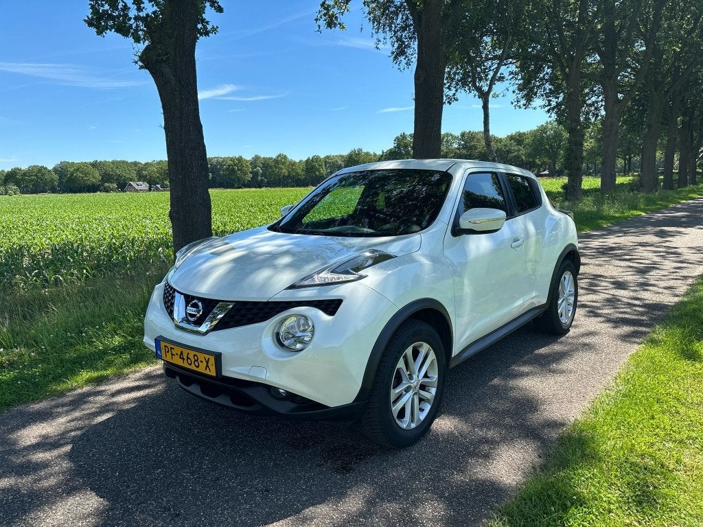Nissan Juke 1.6 N-Connecta | Camera | Navigatie | Cruise Con, Auto's, Nissan, Euro 6, 4 cilinders, Alcantara, Bedrijf