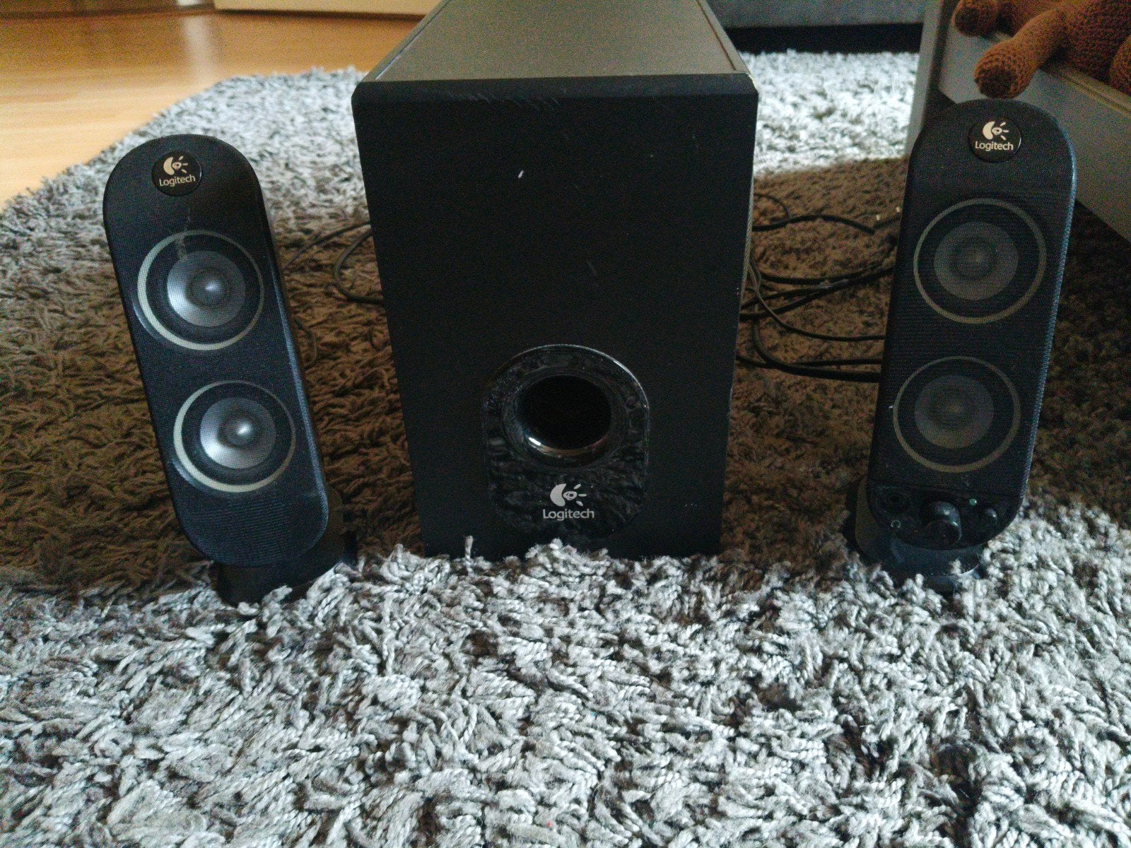 Logitech 2.1 Speakerset met Subwoofer - Zwart, Gebruikt, Logitech, Speakerset, Ophalen of Verzenden