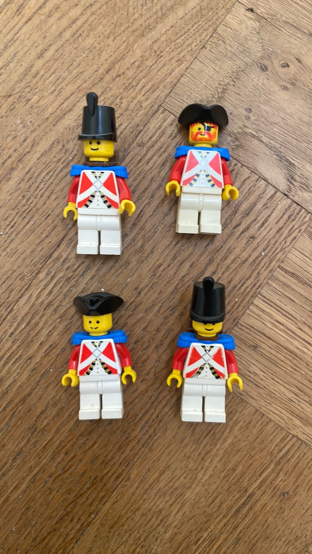 Lego Pirates I - 4 imperial soldiers minifigures, Gebruikt, Lego, Minifiguur, Pirates