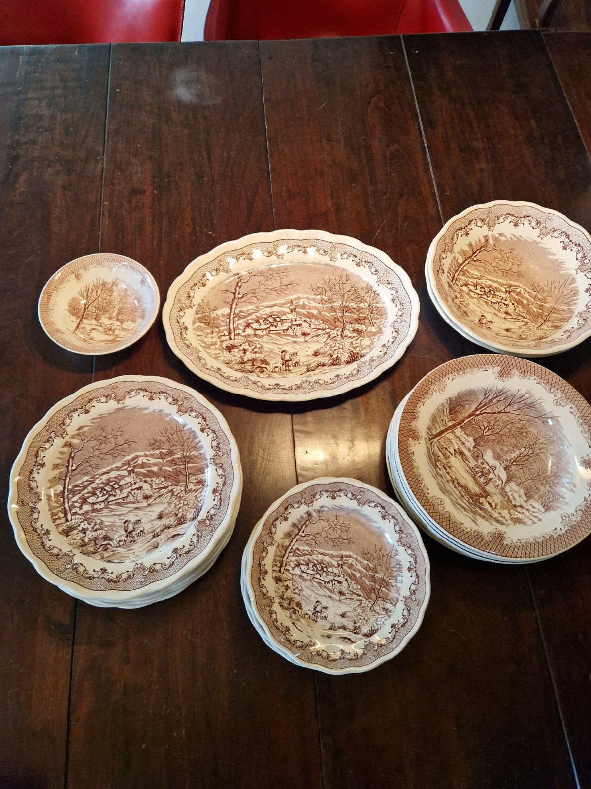 Servies: Italiaanse Borden & Belgische Kopjes met Alpen, Ophalen, Gebruikt, Keramiek, Landelijk/Boerenbont