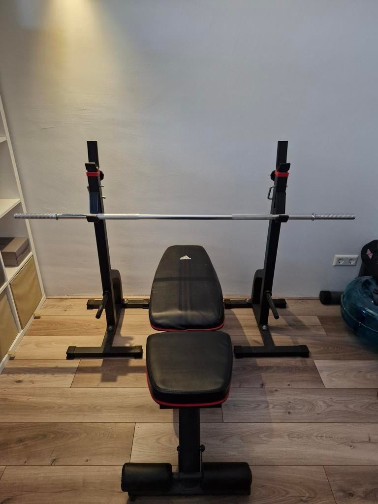 Fitness dumbell halterset + Adidas bankje + haltersteunen, Ophalen, Gebruikt, Rug, Fitnessbank