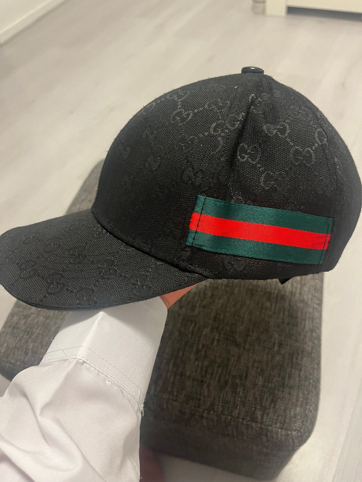 Gucci pet zwart, Ophalen of Verzenden, Zo goed als nieuw, One size fits all, Pet