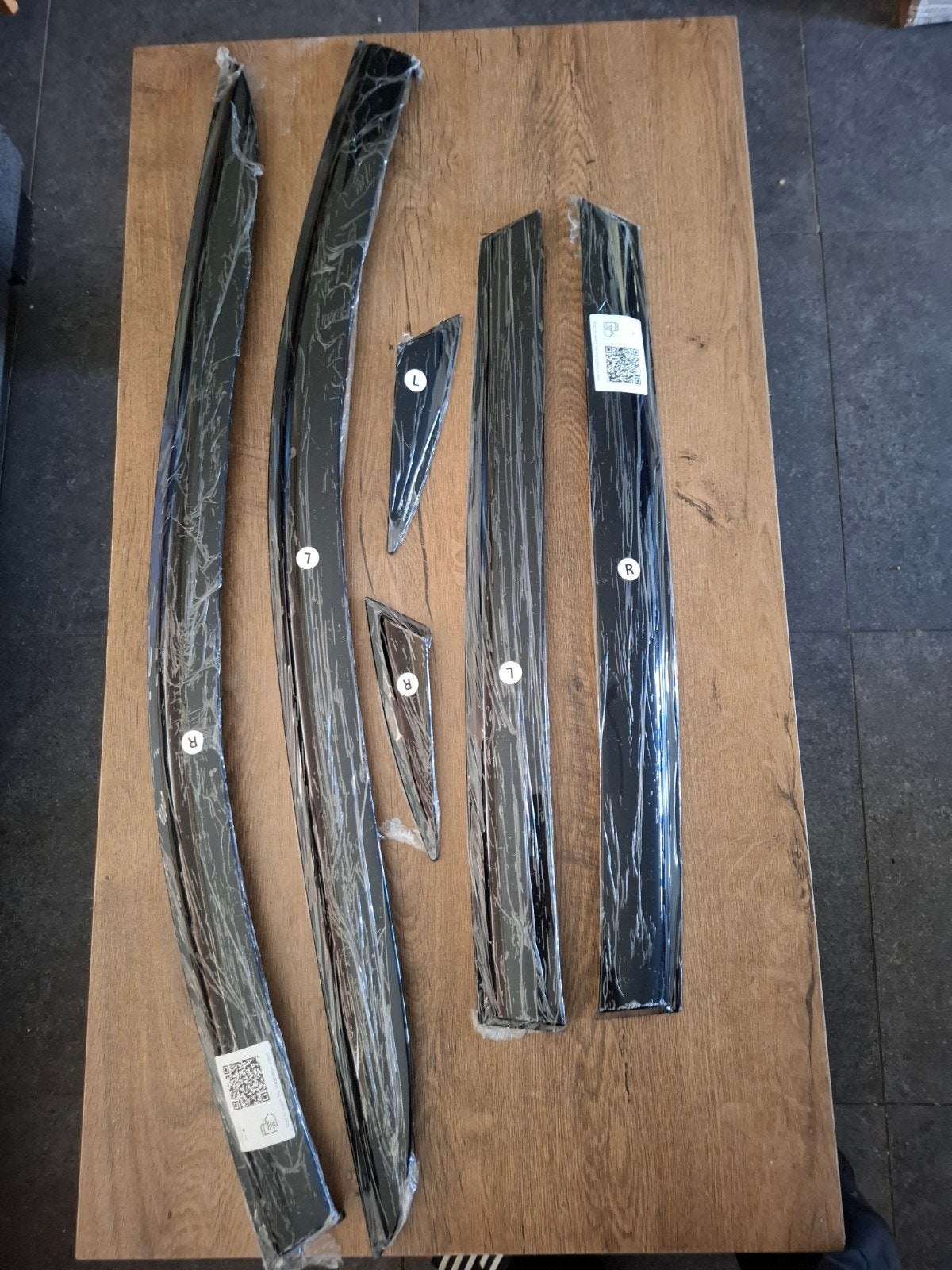 Raamwindschermen voor Ford Kuga - Set van 4, Voor, Nieuw, Ophalen of Verzenden, Ford