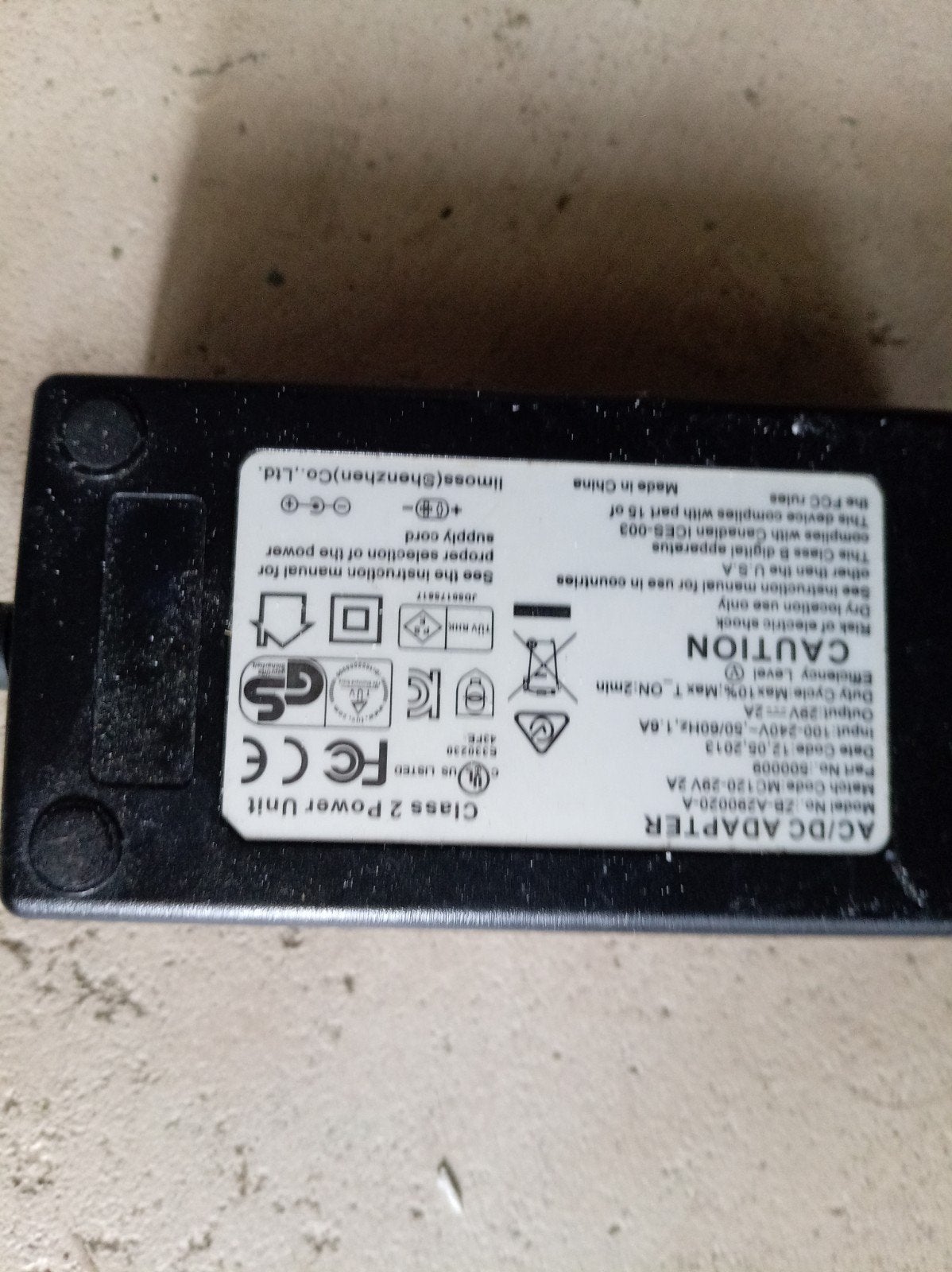 Te Koop: 29V / 2A Voedingsadapter – Werkend, Ophalen of Verzenden, Gebruikt, Desktop, USB