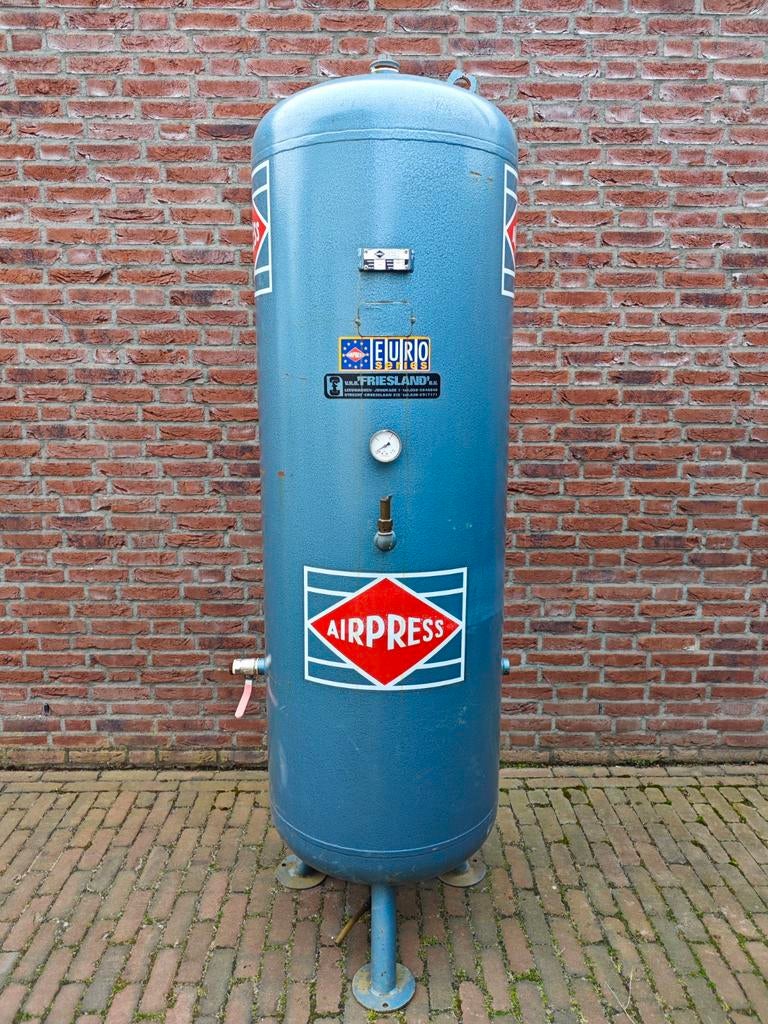 Airpress 500 liter buffervat 16 bar, Ophalen, Gebruikt, 800 liter/min of meer, 10 bar of meer