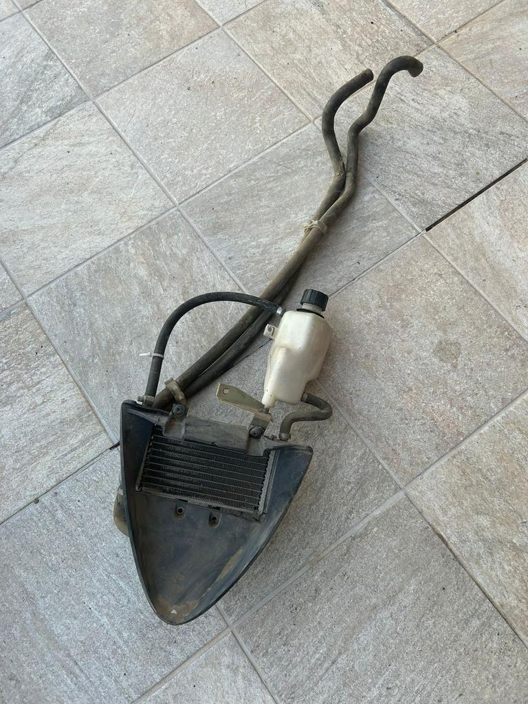 Piaggio zip sp H2O koeling set radiator tankje 2takt 2t, Ophalen of Verzenden