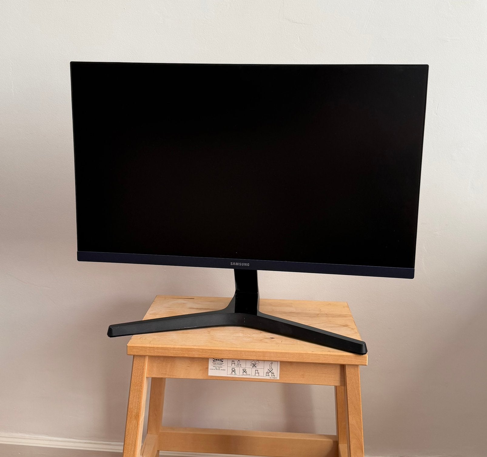 Samsung 24 inch monitor, Ophalen, Zo goed als nieuw, Full HD, 60 Hz of minder
