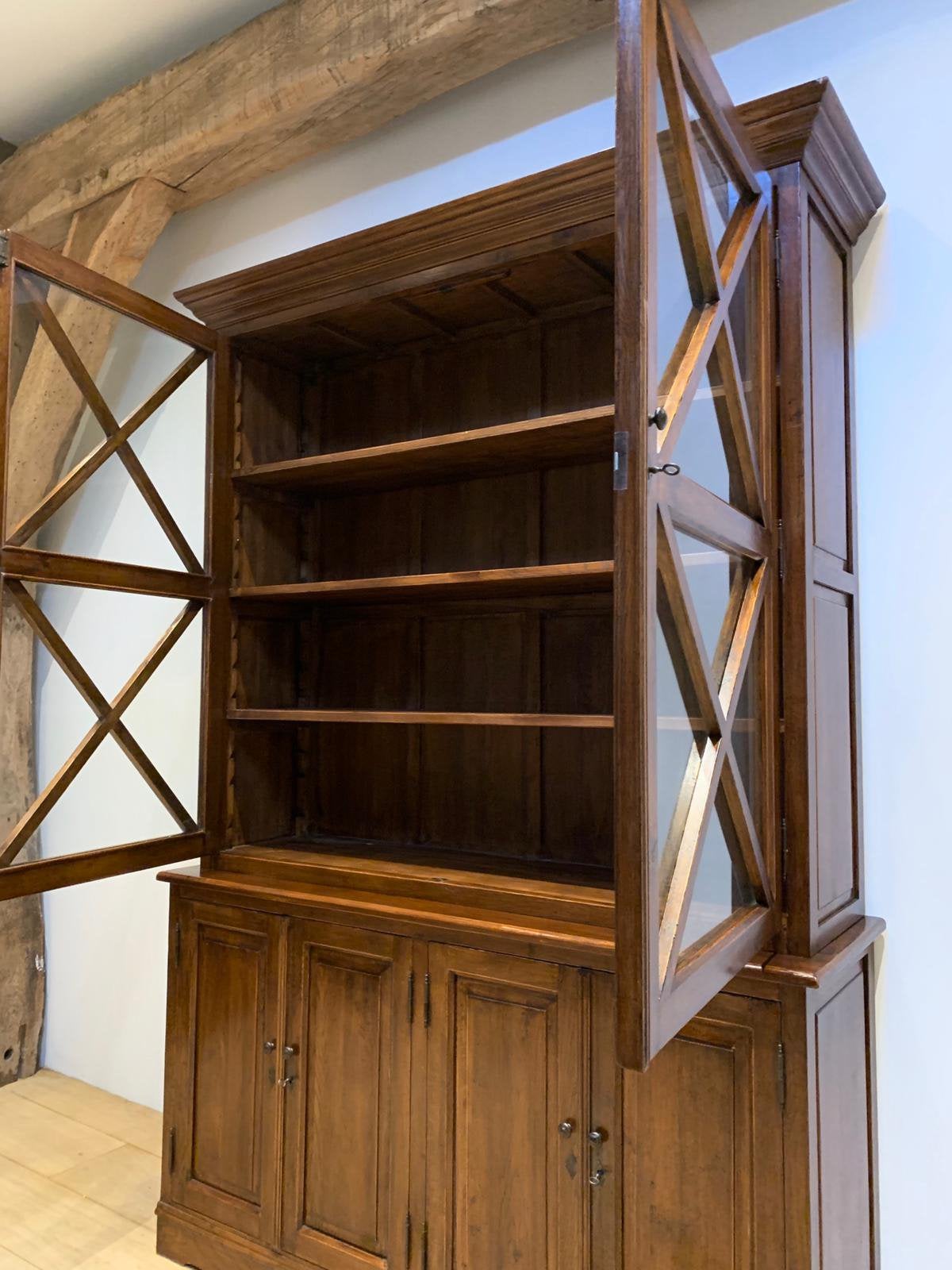 Buffetkast boekenkast Eichholtz klassiek eiken, Antiek en Kunst, Ophalen of Verzenden