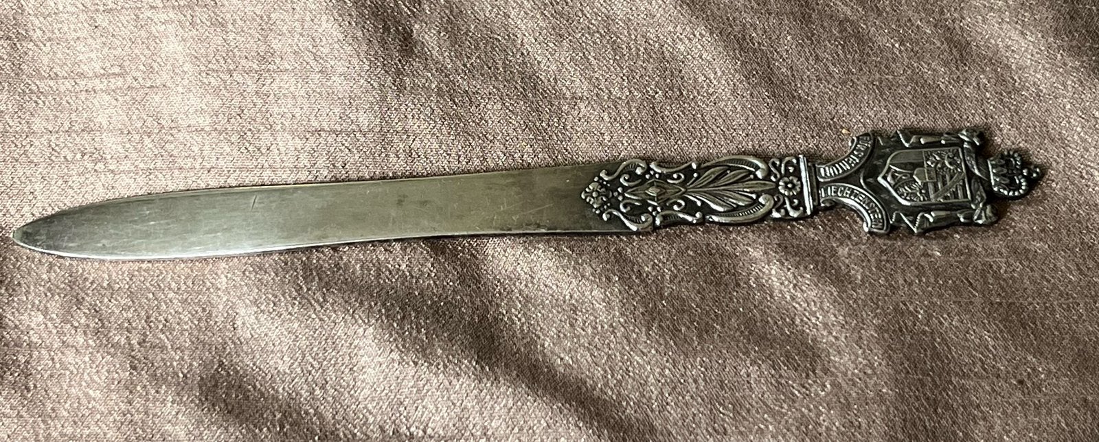 Mooie oude briefopener - Furstenau/Liechtenstein., Verzamelen, Overige Verzamelen, Verzenden