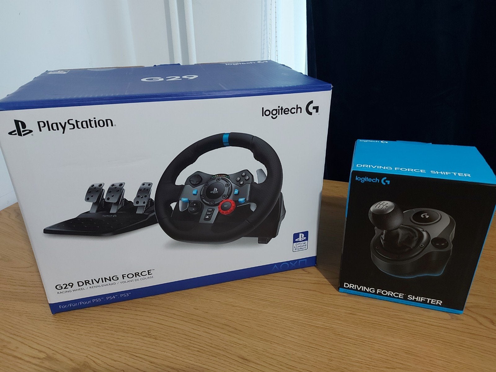 Logitech G29 Driving Force racestuur met shifter, Ophalen, Racestuur, Force feedback, Zo goed als nieuw
