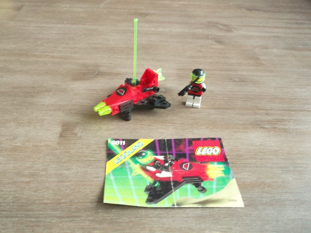 lego m ttron 6811 pulsar charger (1990), Kinderen en Baby's, Speelgoed | Duplo en Lego, Gebruikt, Lego, Ophalen of Verzenden, Space