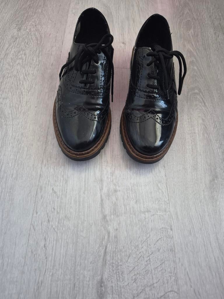 Nette leren schoenen merk rikert, Ophalen, Zo goed als nieuw, Zwart