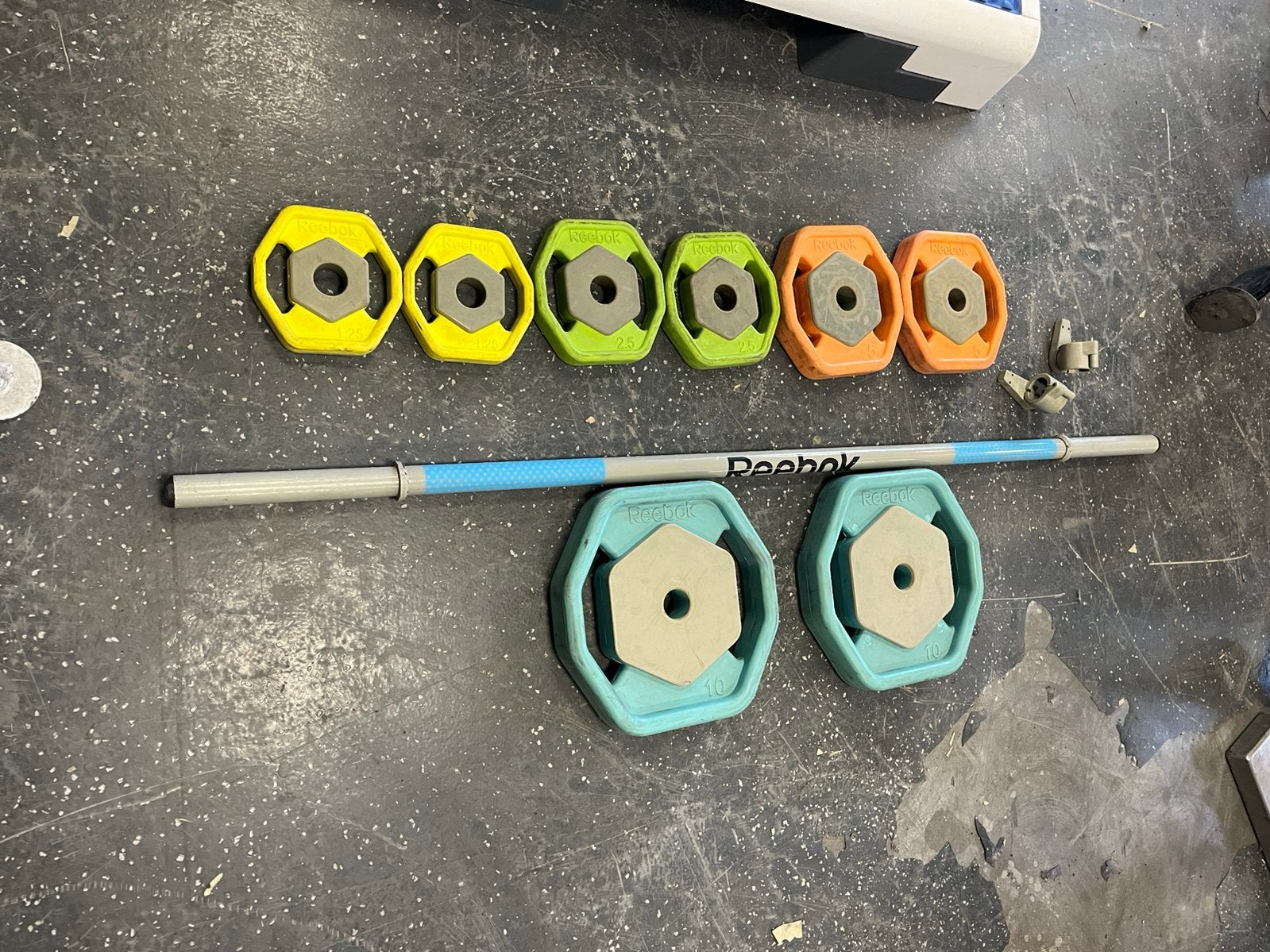 Reebok rep bodypump set 40 kg stang en schijven, Sport en Fitness, 40 kg, Gebruikt, Ophalen of Verzenden, Reebok