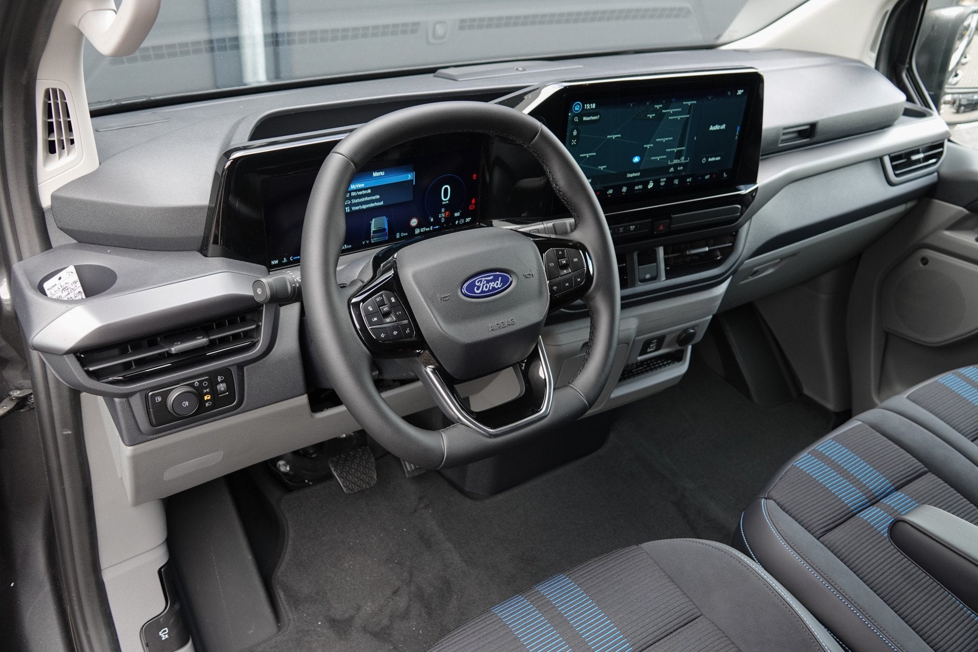 Ford Transit Custom L2H1 2.5 PHEV 233Pk | Sport | Plug In Hy, Auto's, Bestelauto's, Automatische klimaatregeling, 232 pk, Gebruikt