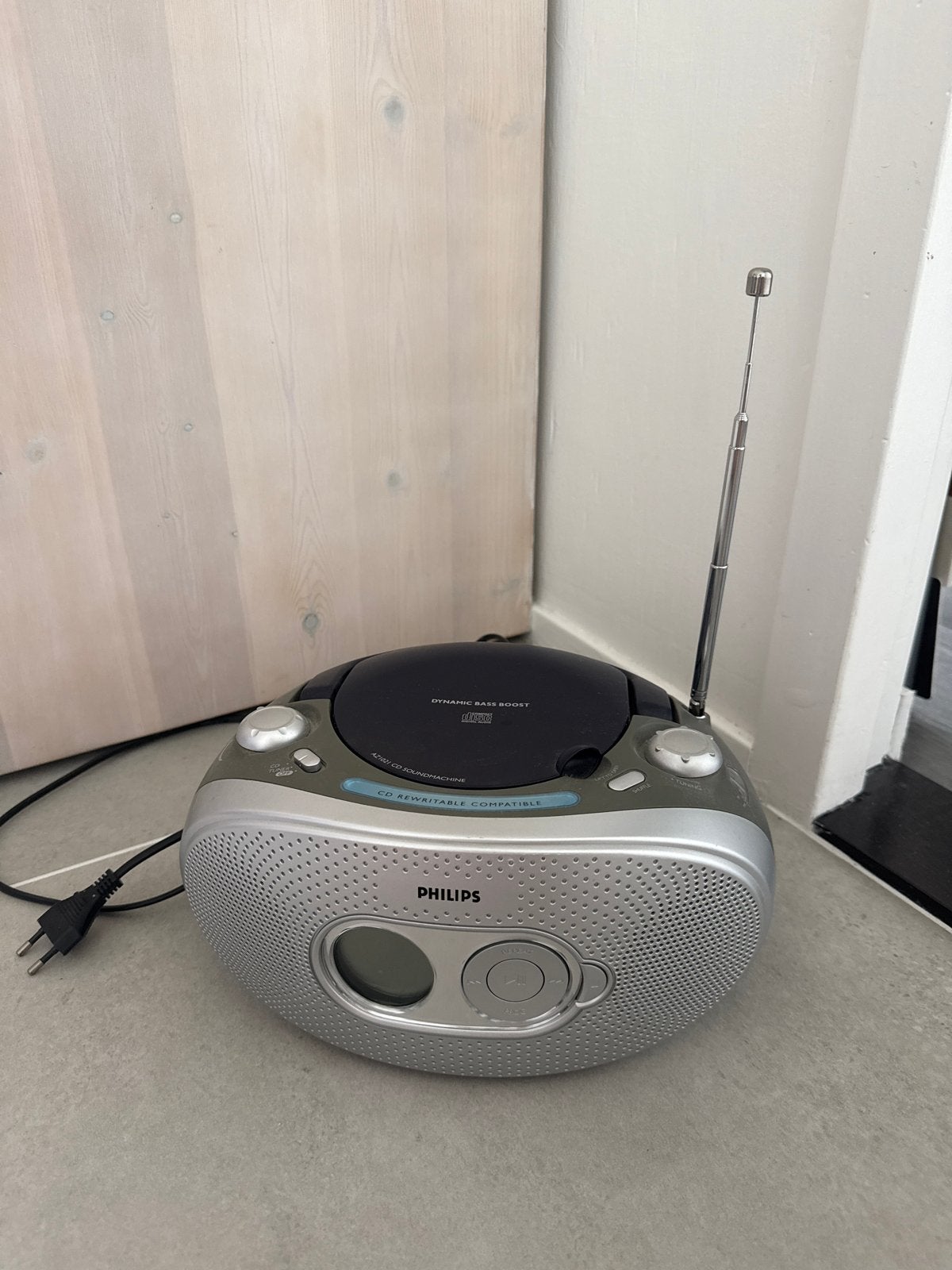 Philips CD Soundmachine met Radio - Draagbaar, Ophalen, Gebruikt, Radio, Met cd-speler