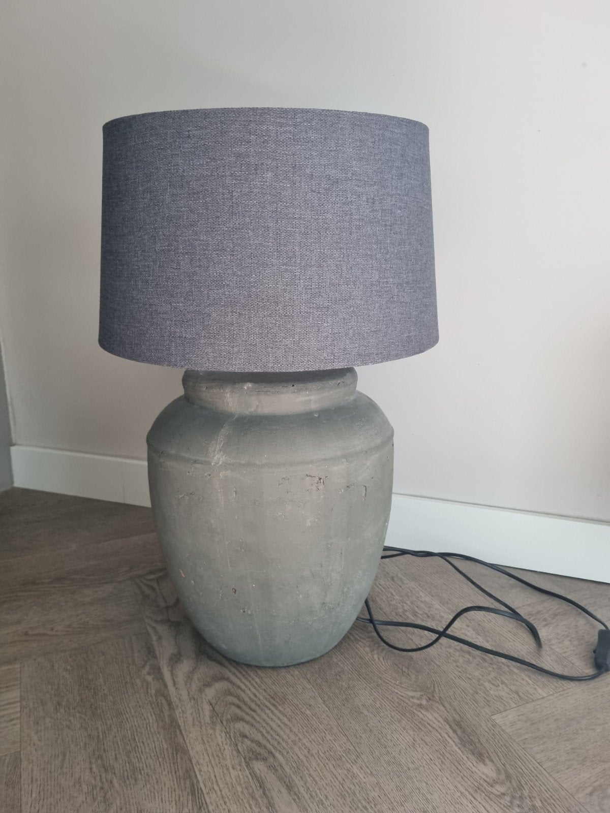 Mooie stenen lamp met grijs/taupe kleur kap, Ophalen of Verzenden, Zo goed als nieuw, Grijs, Rond