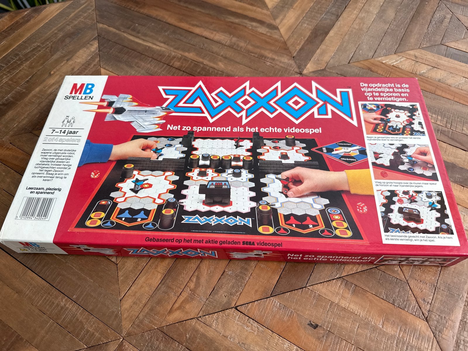 Zaxxon Bordspel Compleet - MB Spellen, Hobby en Vrije tijd, Gezelschapsspellen | Bordspellen, Een of twee spelers, Ophalen of Verzenden