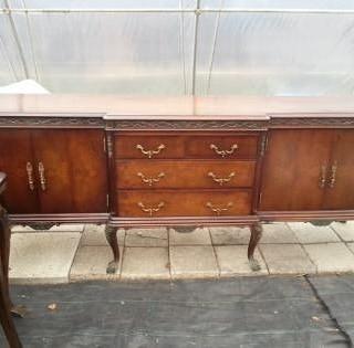 Chippendale dressoir, Huis en Inrichting, Kasten | Dressoirs, Ophalen, Zo goed als nieuw, 25 tot 50 cm