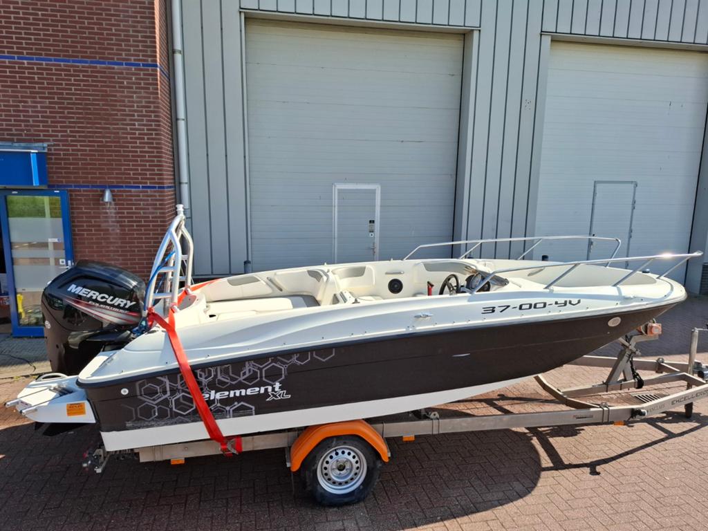 2016 Bayliner Element XL met 100pk Mercury en trailer, Watersport en Boten, Speedboten, Gebruikt, Bayliner, Benzine, 70 tot 120 pk