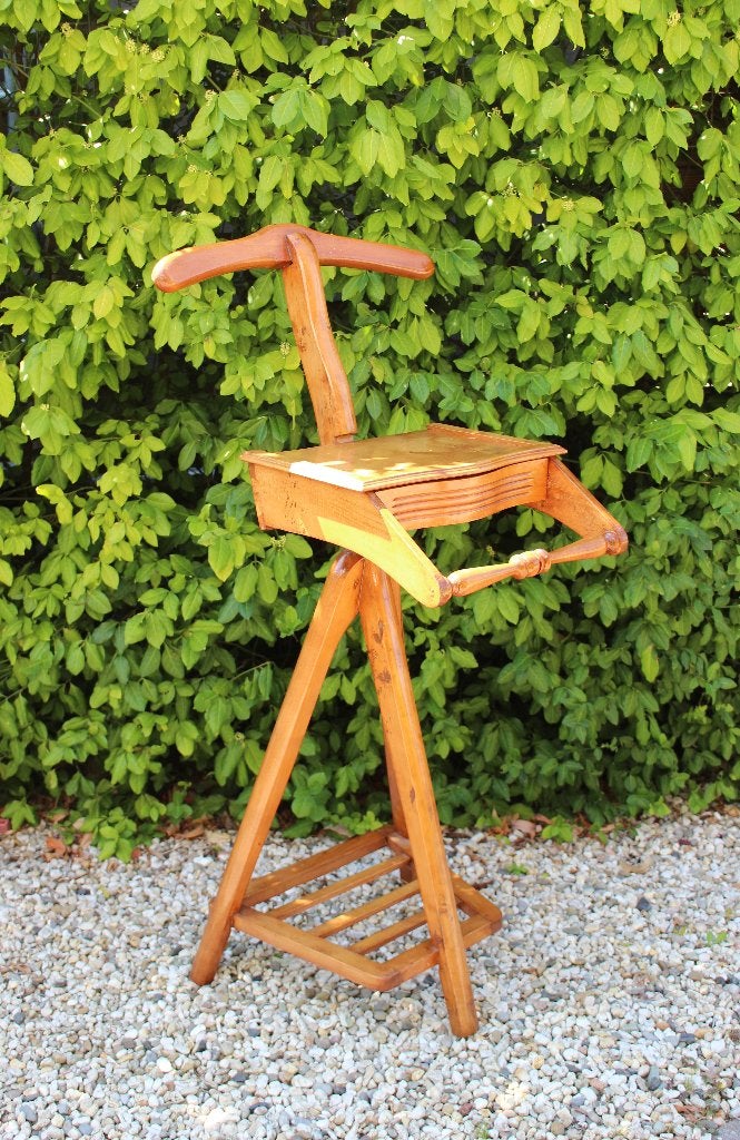 Dressboy, kleding stand, Ophalen