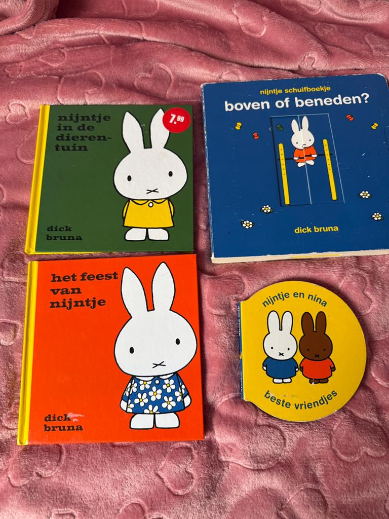 Nijntje boekjes, Boeken, Ophalen of Verzenden, Zo goed als nieuw