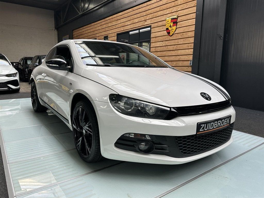 Volkswagen Scirocco 1.4 TSI 122PK Match Xenon Clima Stuurbed, Auto's, Volkswagen, Gebruikt, 4 cilinders, 1290 kg, Origineel Nederlands