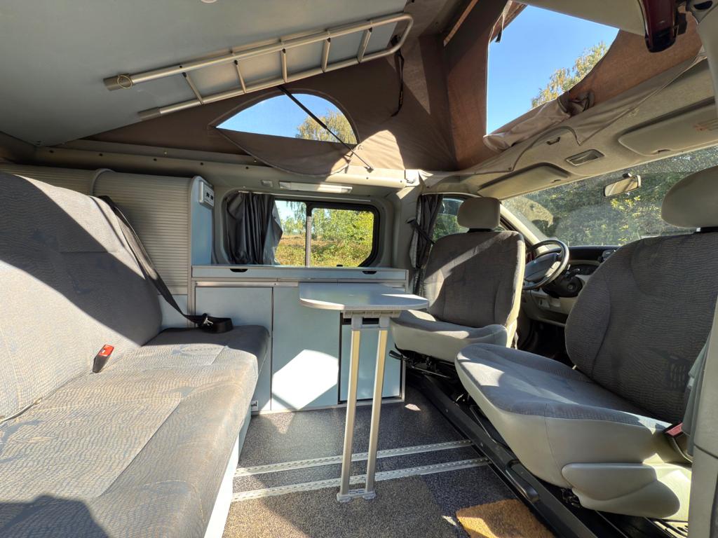 Adria fabriekscamper 3Way 5zit4slp airco solar slaaphefdak, Chemisch toilet, Buscamper of Camperbus, Treinzit, Adria