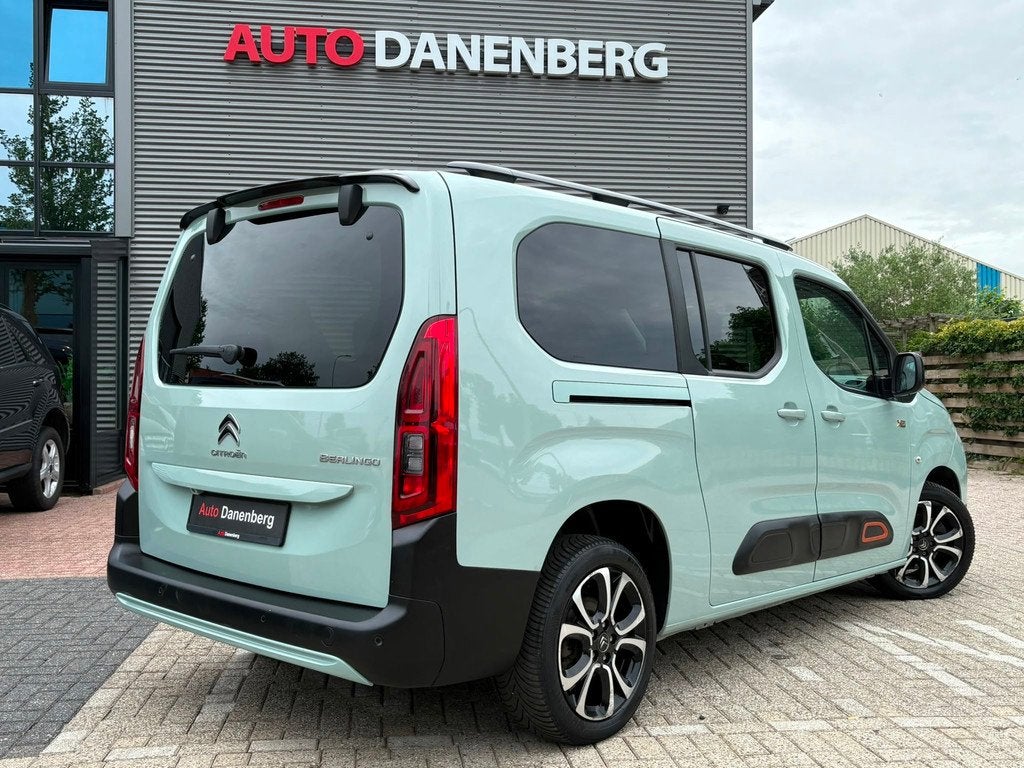 Citroen Berlingo XL 1.2 PureTech Shine XTR! 7-PERSAUTOMAAT,C, Auto's, Stof, Zwart, 1199 cc, Origineel Nederlands