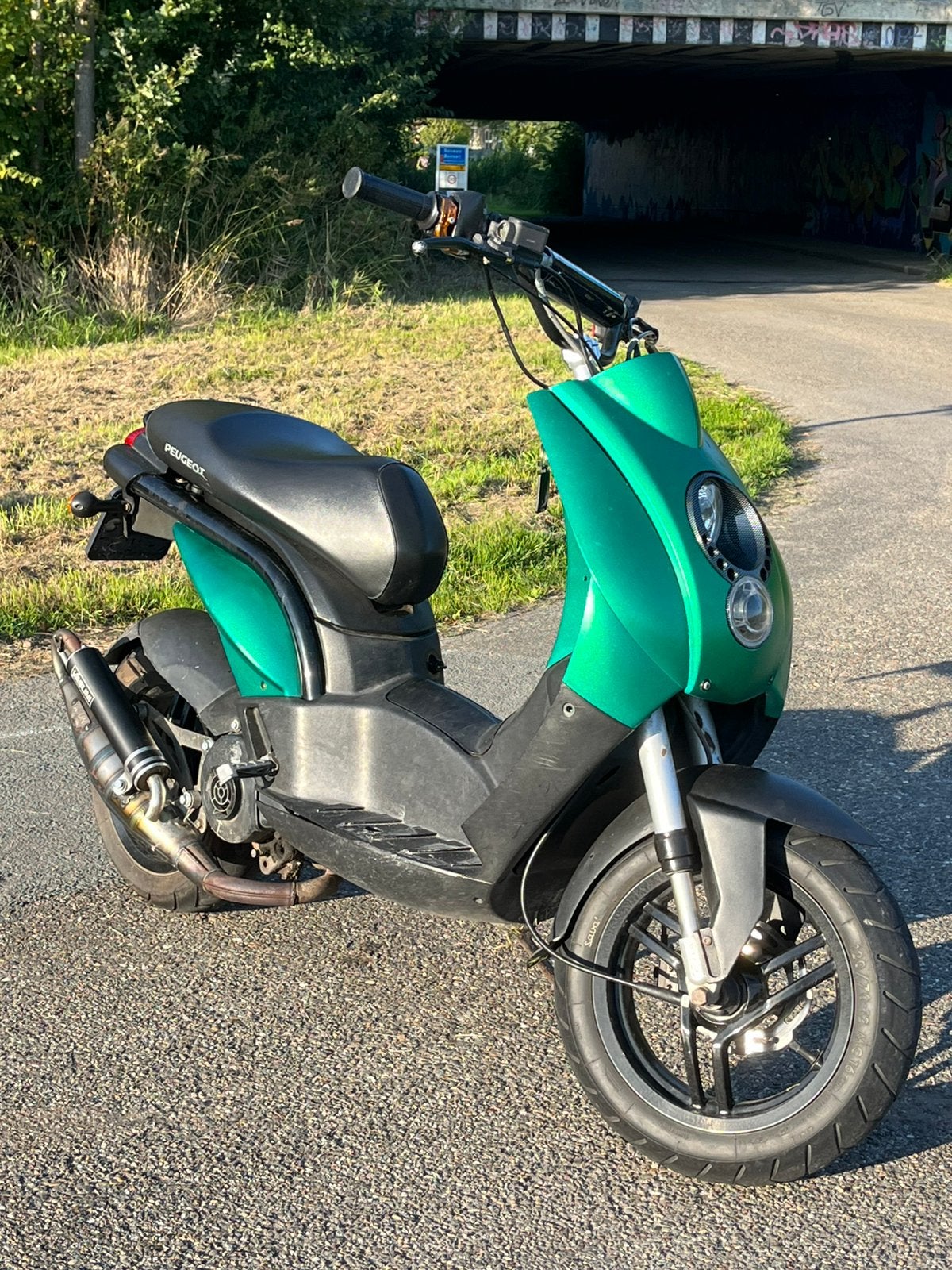Peugeot ludix 70cc 2t, Fietsen en Brommers, Ophalen, Tweetakt, Maximaal 45 km/u, Zo goed als nieuw