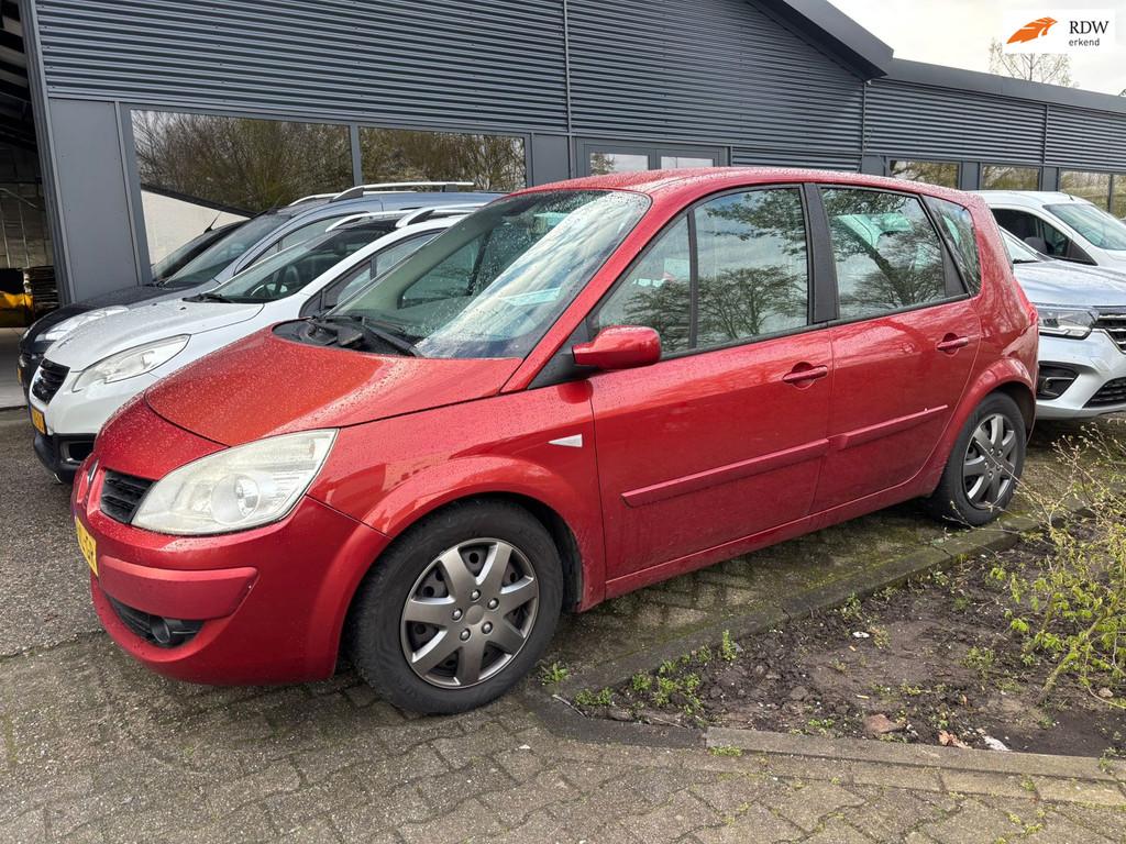 Renault Scénic 2.0-16V Business Line, 1998 cc, 135 pk, Gebruikt, 4 cilinders