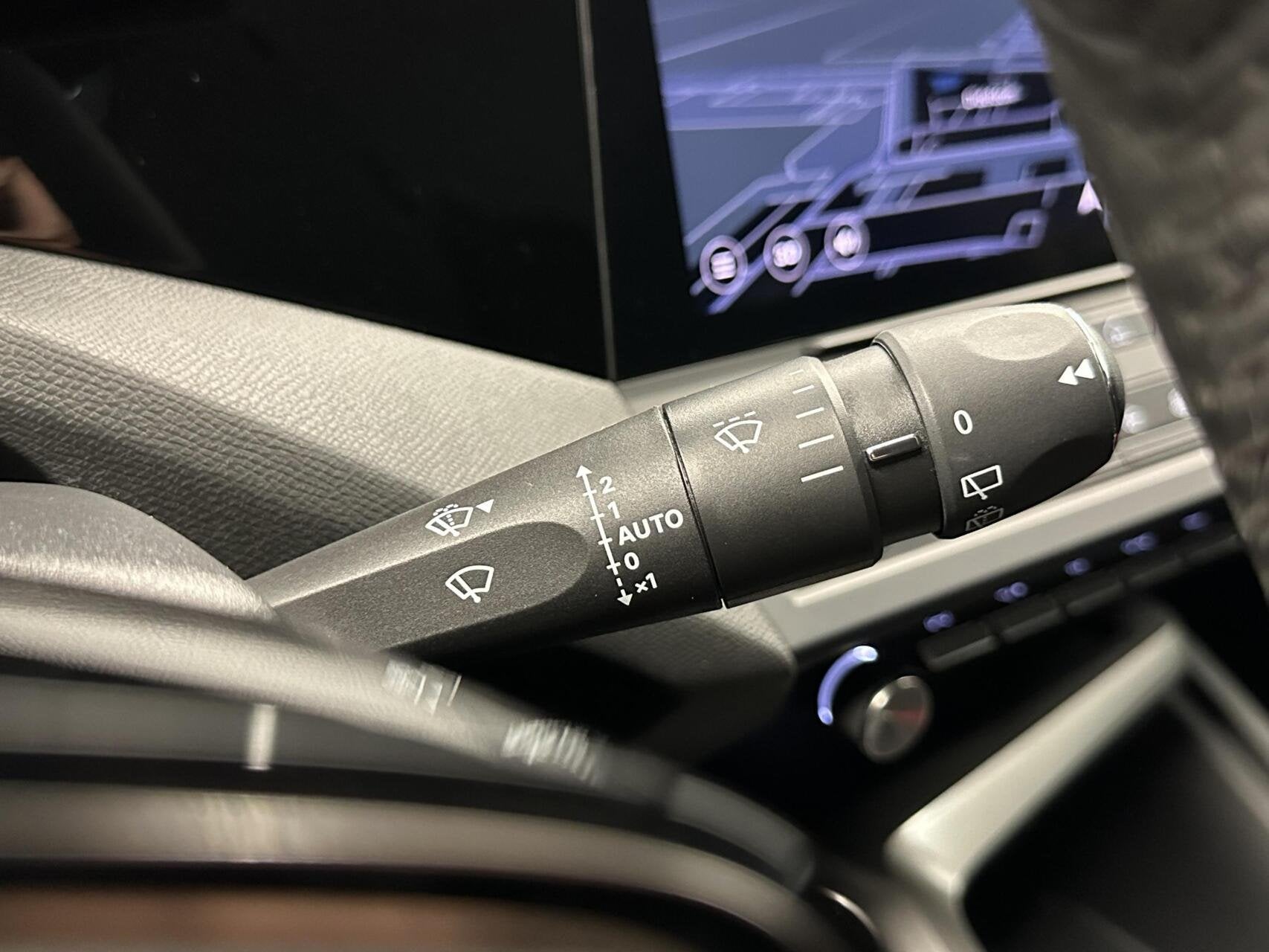 Foto 22 van Peugeot 308 1.2 PureTech Active Pack Business CARPLAY NAVI C