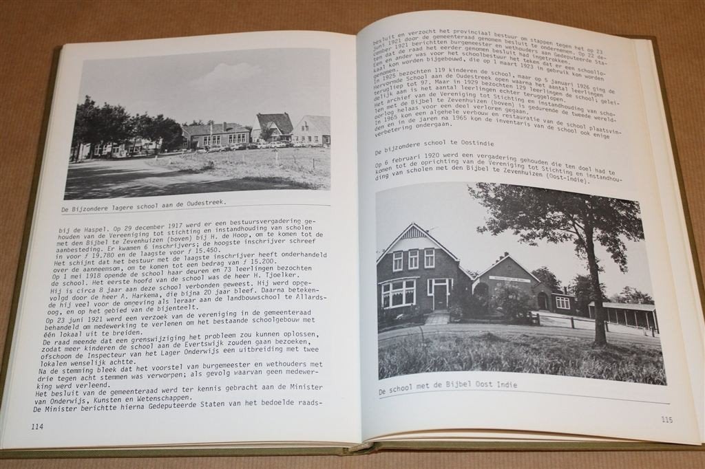 Bij ons ien Zeu\'mhusen — Verhalen uit Oud-Zevenhuizen, Ophalen of Verzenden, Gelezen