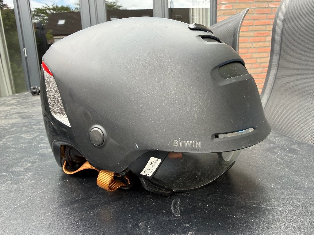 BTwin 900 Fietshelm met Vizier - Maat M/55-59cm, Btwin / Decathlon, Gebruikt, M, Ophalen of Verzenden