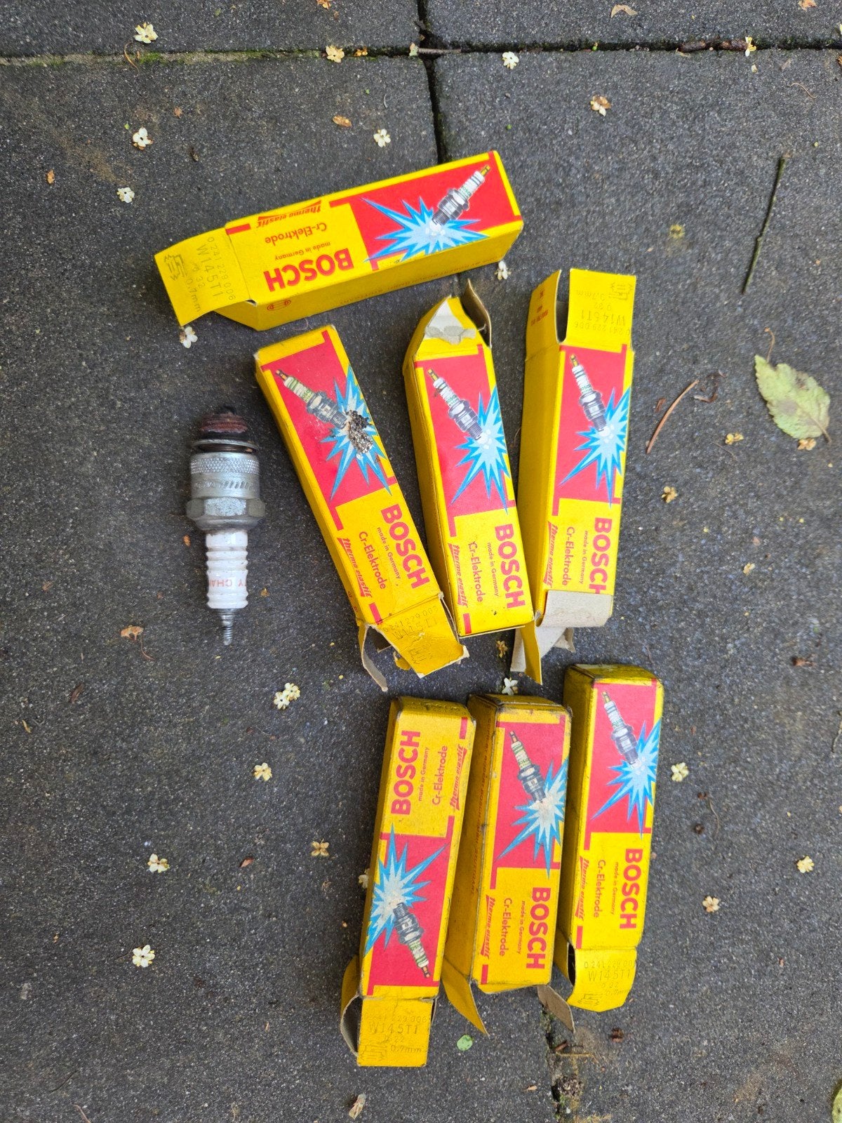 7 Bosch W145T1 Bougies 0,7 mm, Ophalen of Verzenden, Nieuw, Universele onderdelen