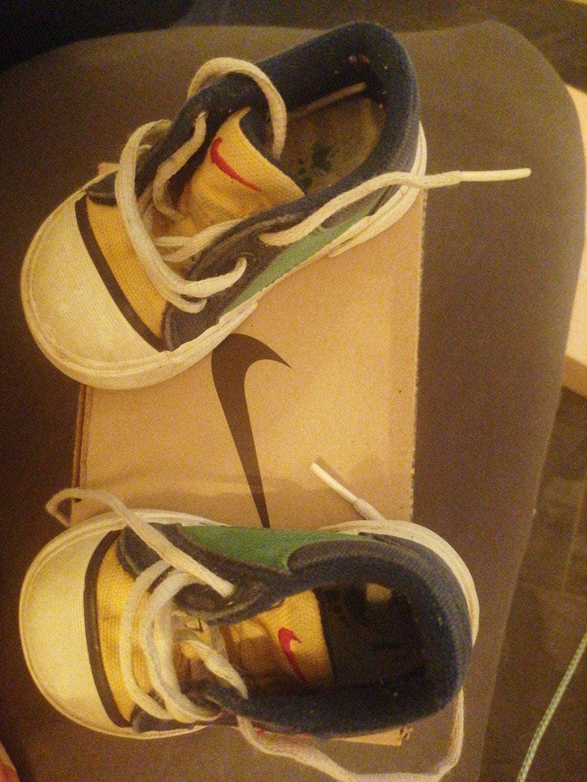 Nike Baby Hermosa Canvas Schoentjes - Maat 19.5, Kinderen en Baby's, Babykleding | Schoentjes en Sokjes, Jongetje of Meisje, Ophalen of Verzenden