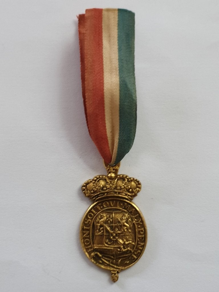 Medaille Orangistisch draagteken stadhouder Willem IV, 1747, Verzamelen, Militaria | Algemeen, Ophalen of Verzenden, Landmacht