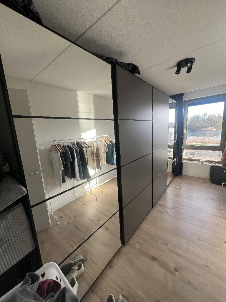 IKEA PAX kast 2m met spiegel schuifdeuren + inrichting, Huis en Inrichting, Kasten | Kledingkasten, 200 cm of meer, Zo goed als nieuw