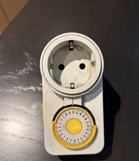 Tijdschakelaar -voor kerstboom of Lampen enze., Ophalen of Verzenden, Gebruikt, Minder dan 50 cm