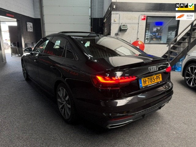 Audi A4 Limousine 35 TFSI Launch edition Sport, Gebruikt, Euro 6, 4 cilinders, Origineel Nederlands