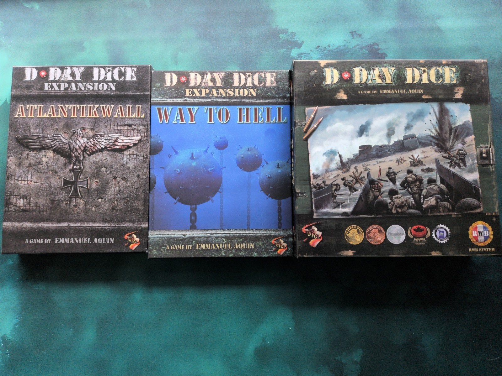 d-day dice met uitbreidingen, Ophalen of Verzenden, Zo goed als nieuw