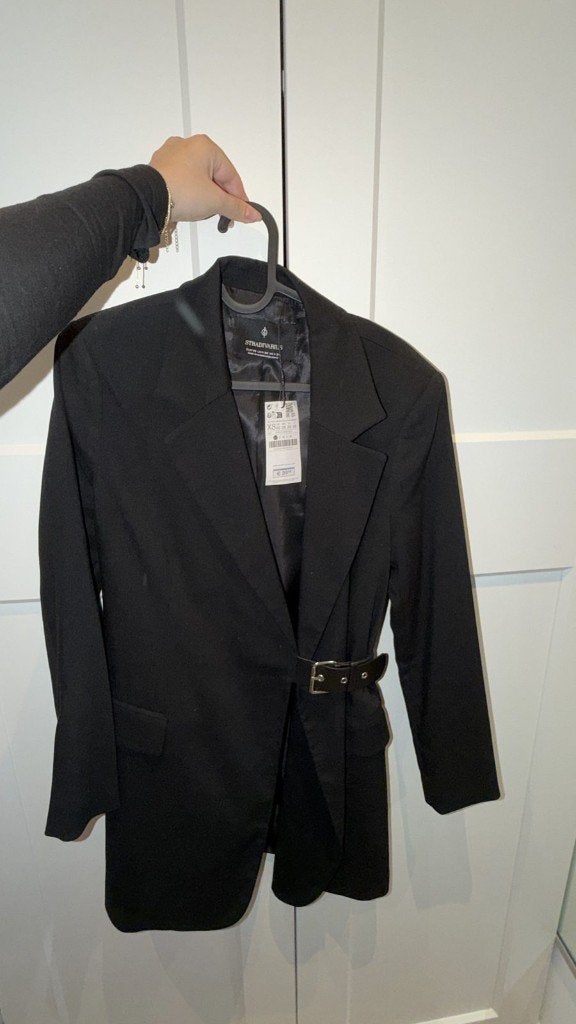 Zwarte blazer met gesp Stradivarius XS (nieuw), Zwart, Nieuw, Ophalen of Verzenden, Jasje