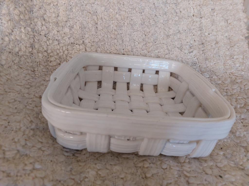Prachtige geglazuurde schaal 29x10 cm, Gebruikt, Porselein of Keramiek, Schaal, Vierkant