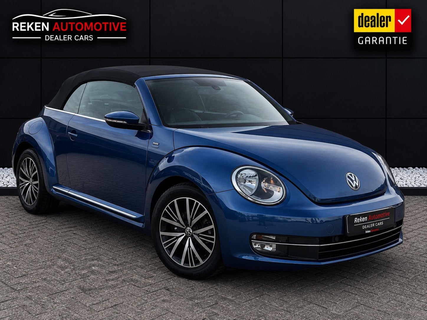 Volkswagen Beetle Cabriolet 1.2 TSI Allstar Cruise Nav Clima, Auto's, Volkswagen, Voorwielaandrijving, Gebruikt, 4 cilinders, Leder en Stof