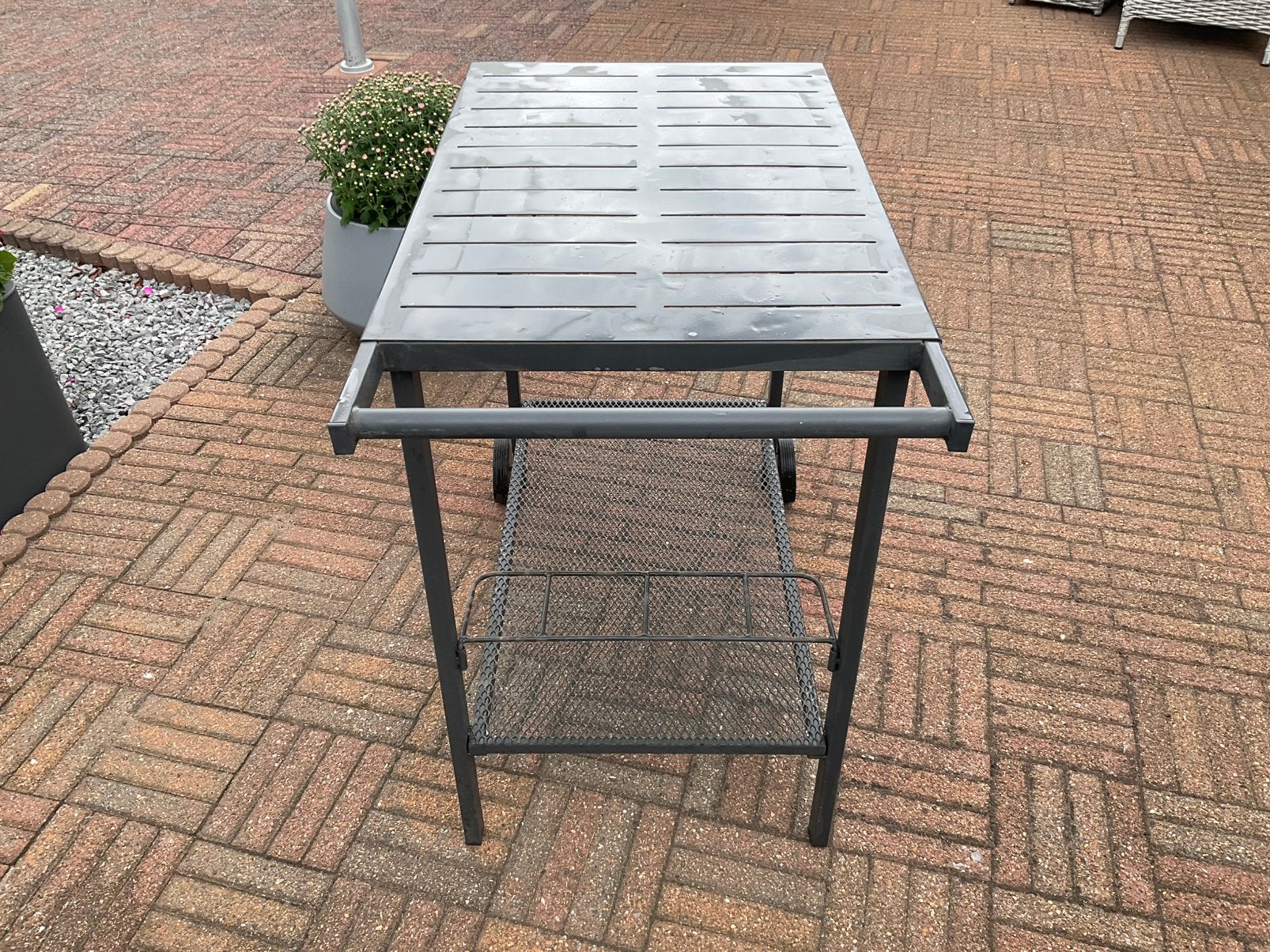 Tafel ijzeren  trolley serveertrolley BBQ, Ophalen, Gebruikt, Rond, Metaal