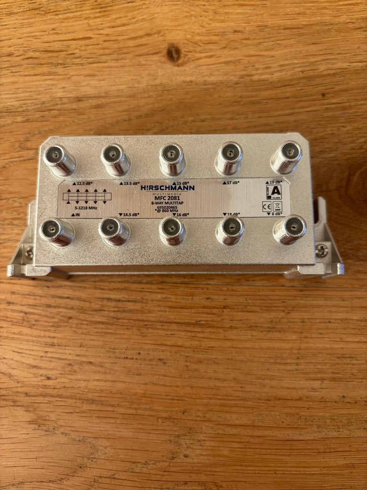Hirschmann MFC 2081 8-weg multitap splitter, Ophalen of Verzenden, Nieuw, Minder dan 2 meter, Coaxiale kabel