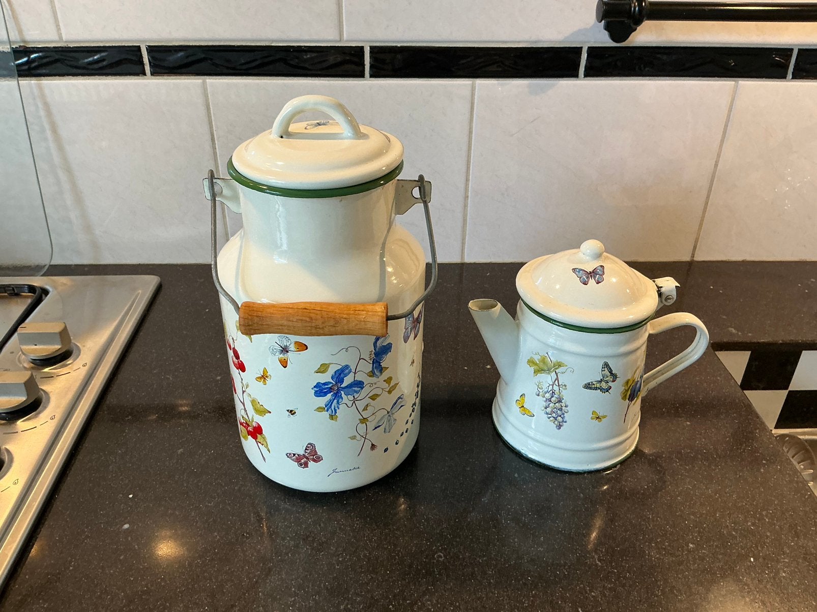 Janne Brinkman emaille melkemmertje en koffiepotje, Antiek en Kunst, Antiek | Emaille, Ophalen of Verzenden