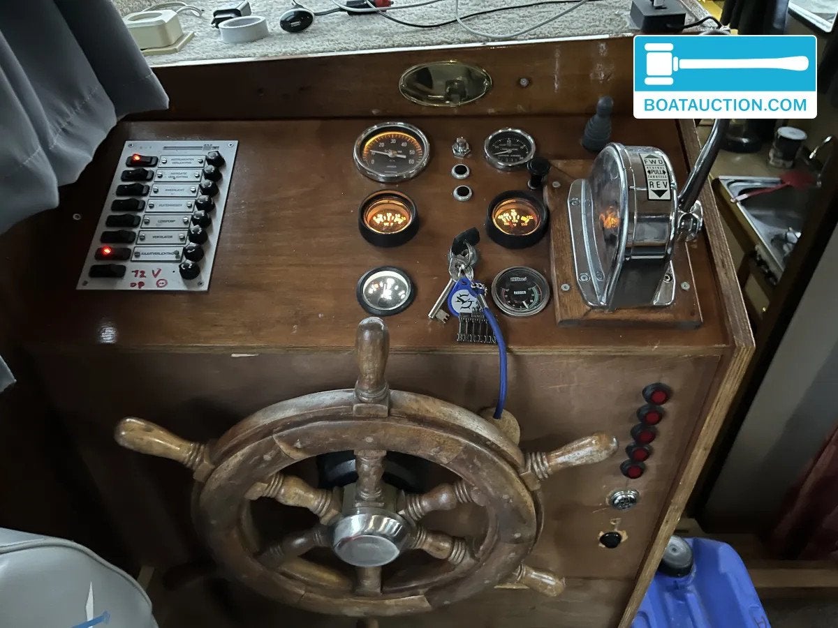Succeskruiser 900 nu in de online veiling., Overige merken, 9 m, Gebruikt, Binnenboordmotor